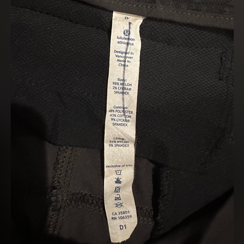 Lululemon size 8 bike commuter pants - Picture 5 of 7
